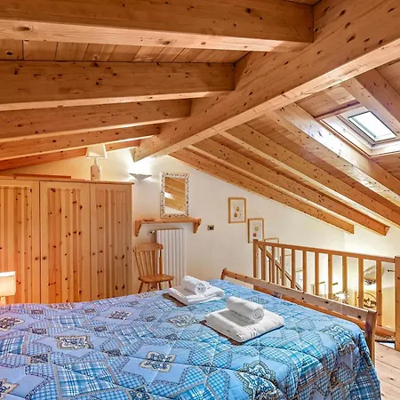 Grotten Loft With View & Pool - Happy דירה