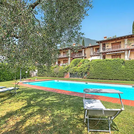 Grotten Loft With View & Pool - Happy דירה טוסקולנו מדרנו